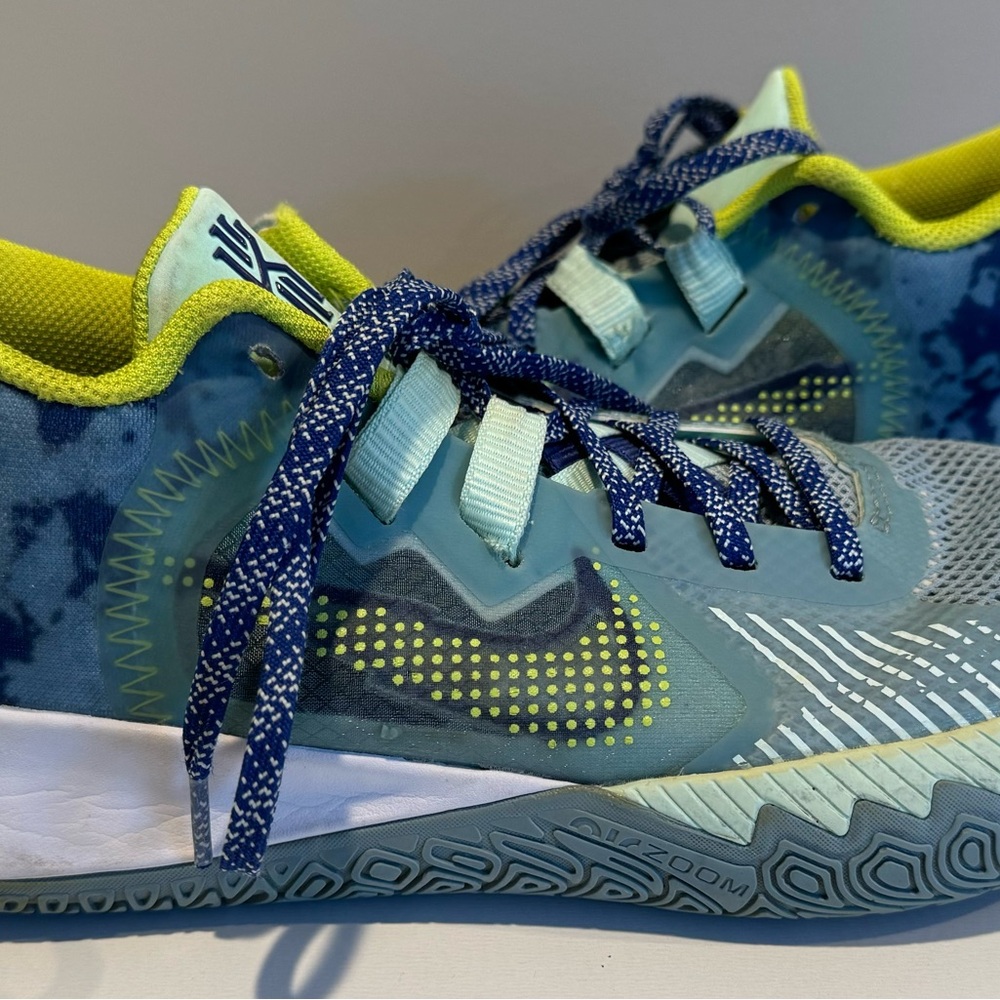 Kyrie Flytrap V - image 2